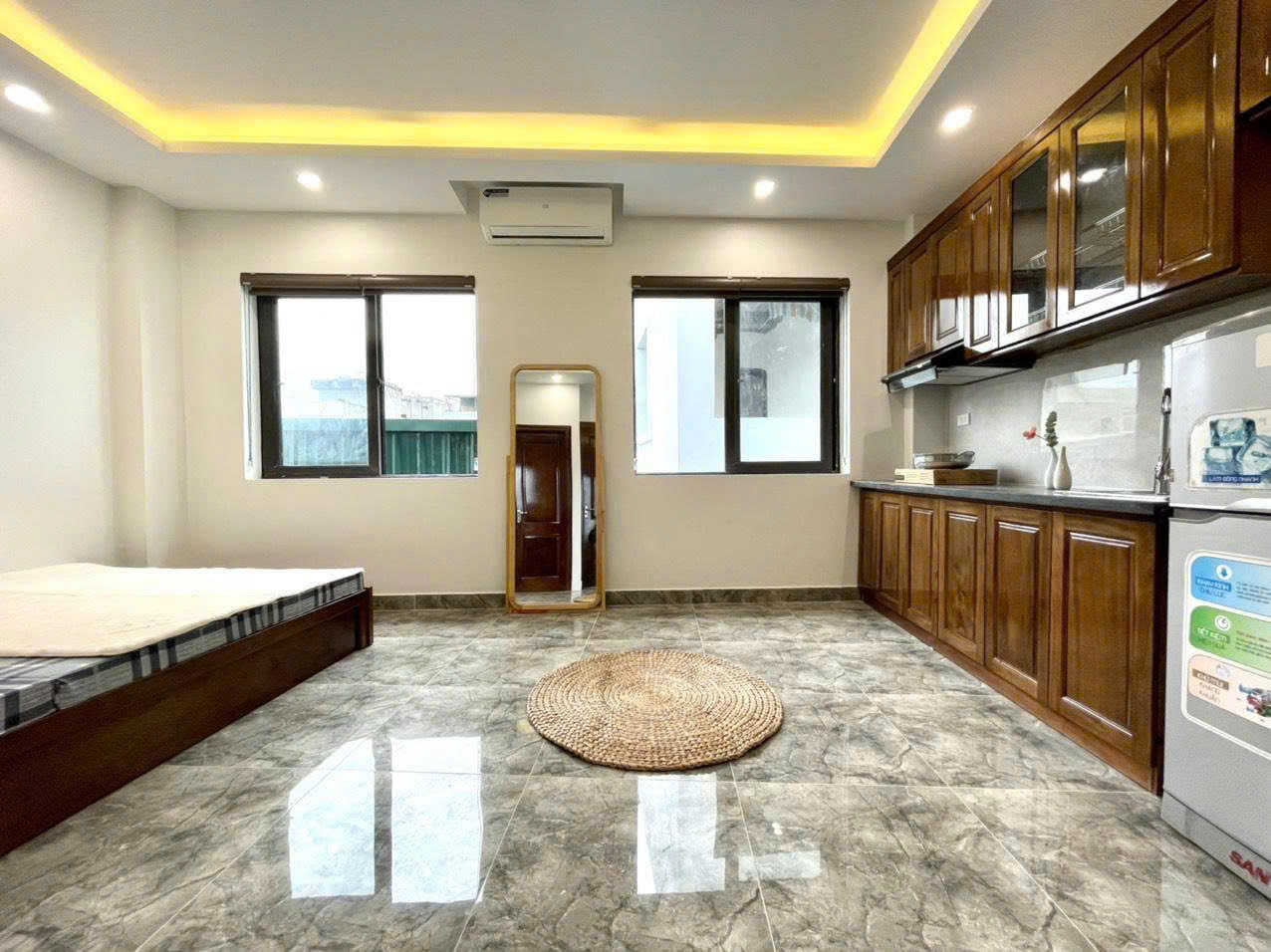 Bán tòa căn hộ cho thuê tại Mỹ Đình 75m2 6 tầng thang máy, mt 9m. Giá 17,7 tỷ - Ảnh 1